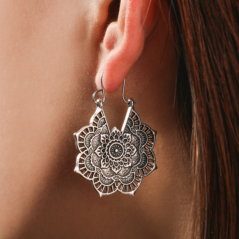 Vintage ethnic style metal openwork floral flower earrings