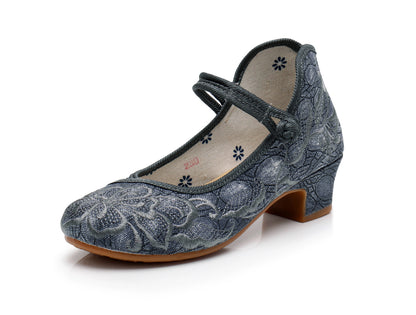 Ethnic Style Plain Embroidered Square Heel Square Dance Shoes