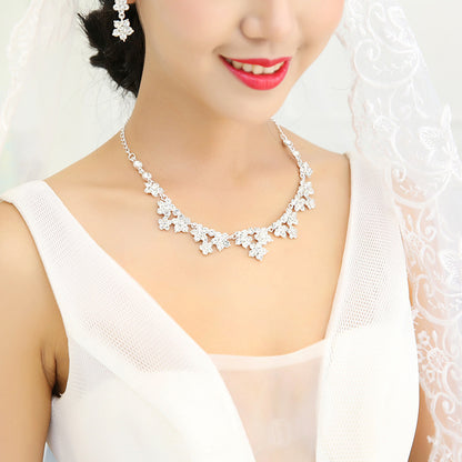 Direct supply of Korean crystal necklace, two sets of bridal jewelry set, fast selling pass for special purpose