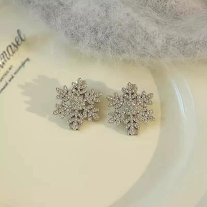 Cyrstal Snowflake Pearl Hair Clip Winter Girls Small Sweet Bobby Pins Women Fashion Retro Flower Hairside Headwear Accessories Hair Jewelry