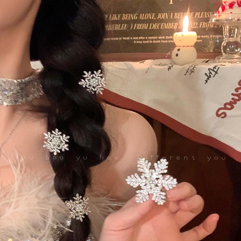 Cyrstal Snowflake Pearl Hair Clip Winter Girls Small Sweet Bobby Pins Women Fashion Retro Flower Hairside Headwear Accessories Hair Jewelry